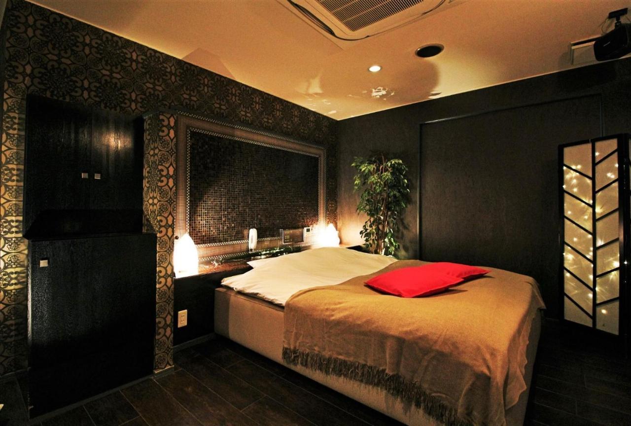 Hotel O2 -Adult Only- Hirabari Exteriör bild