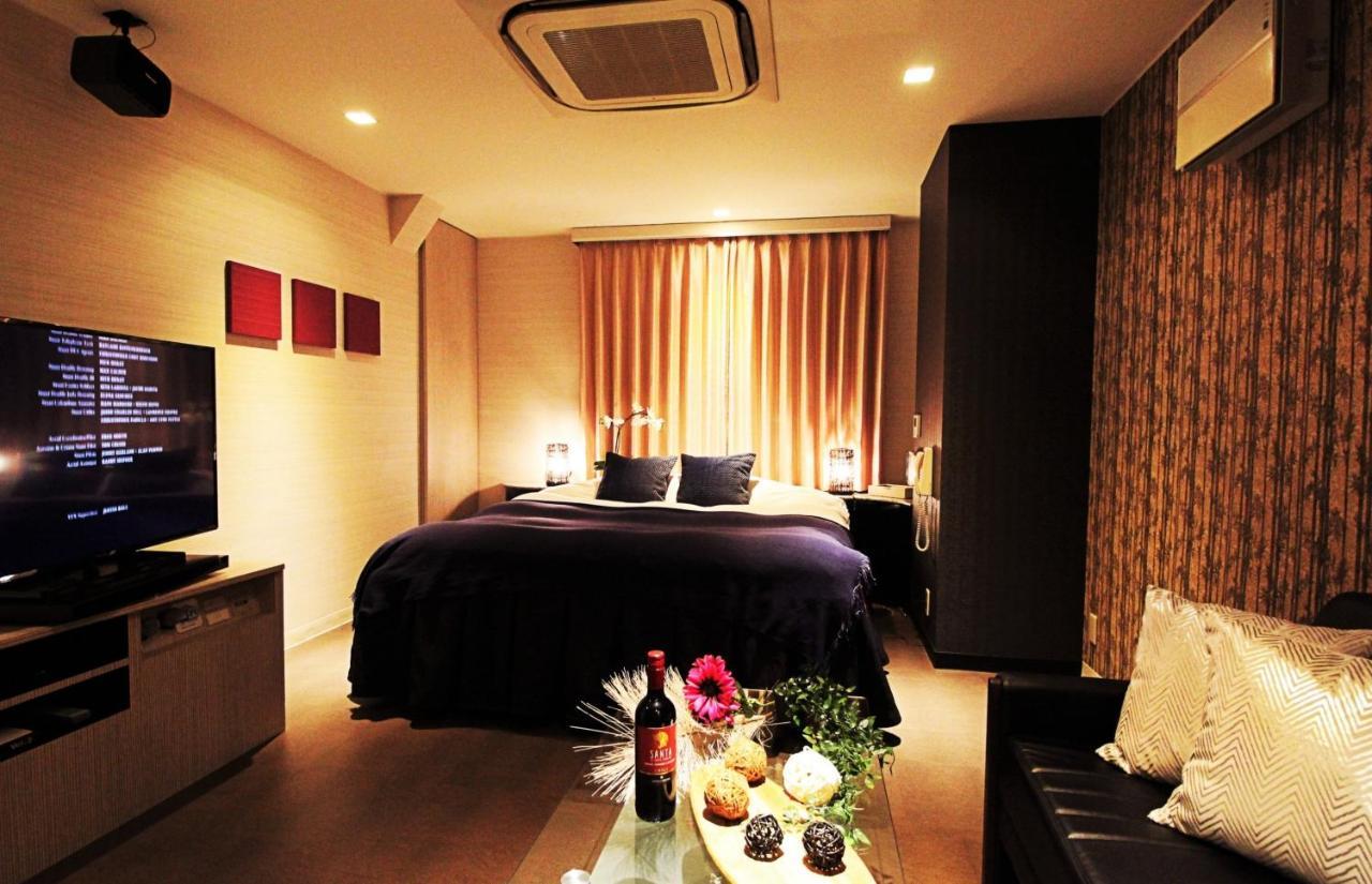 Hotel O2 -Adult Only- Hirabari Exteriör bild